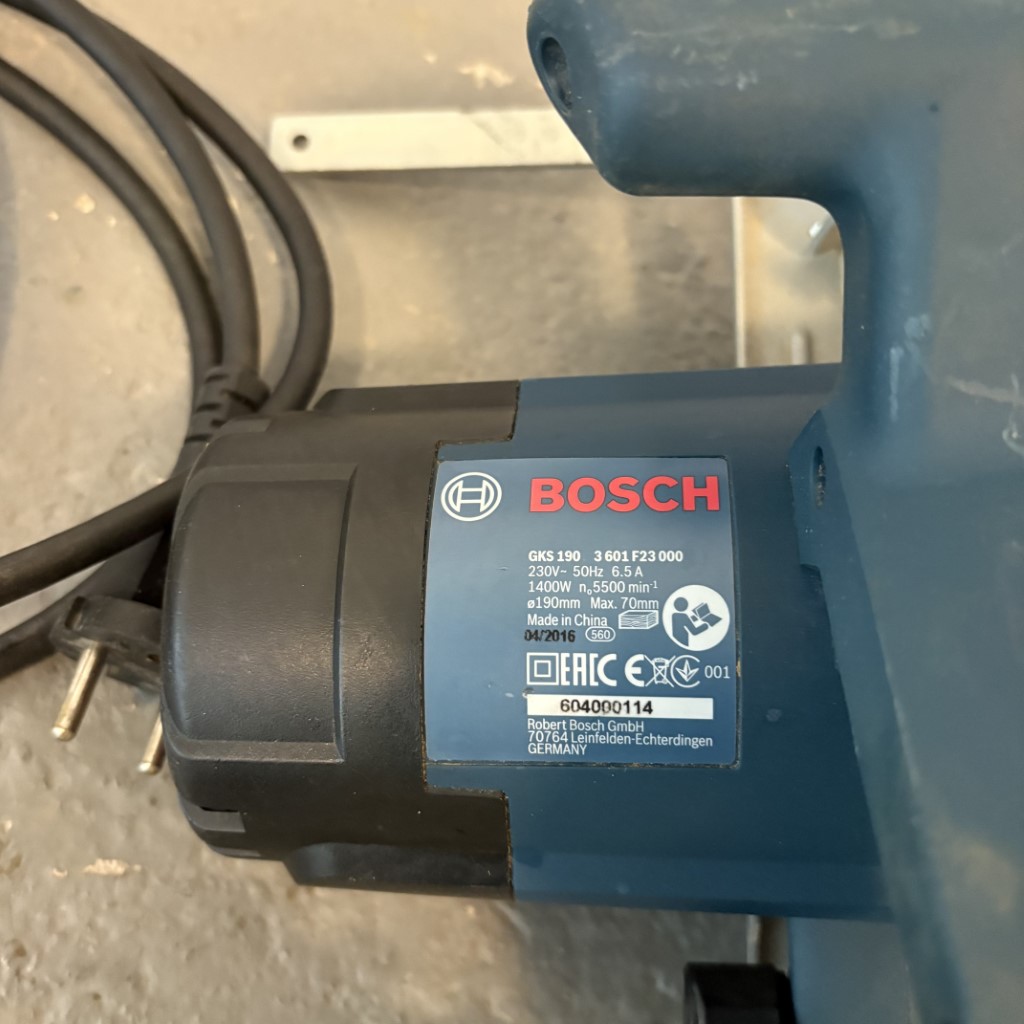 Ručná okružná píla BOSCH GSK 190